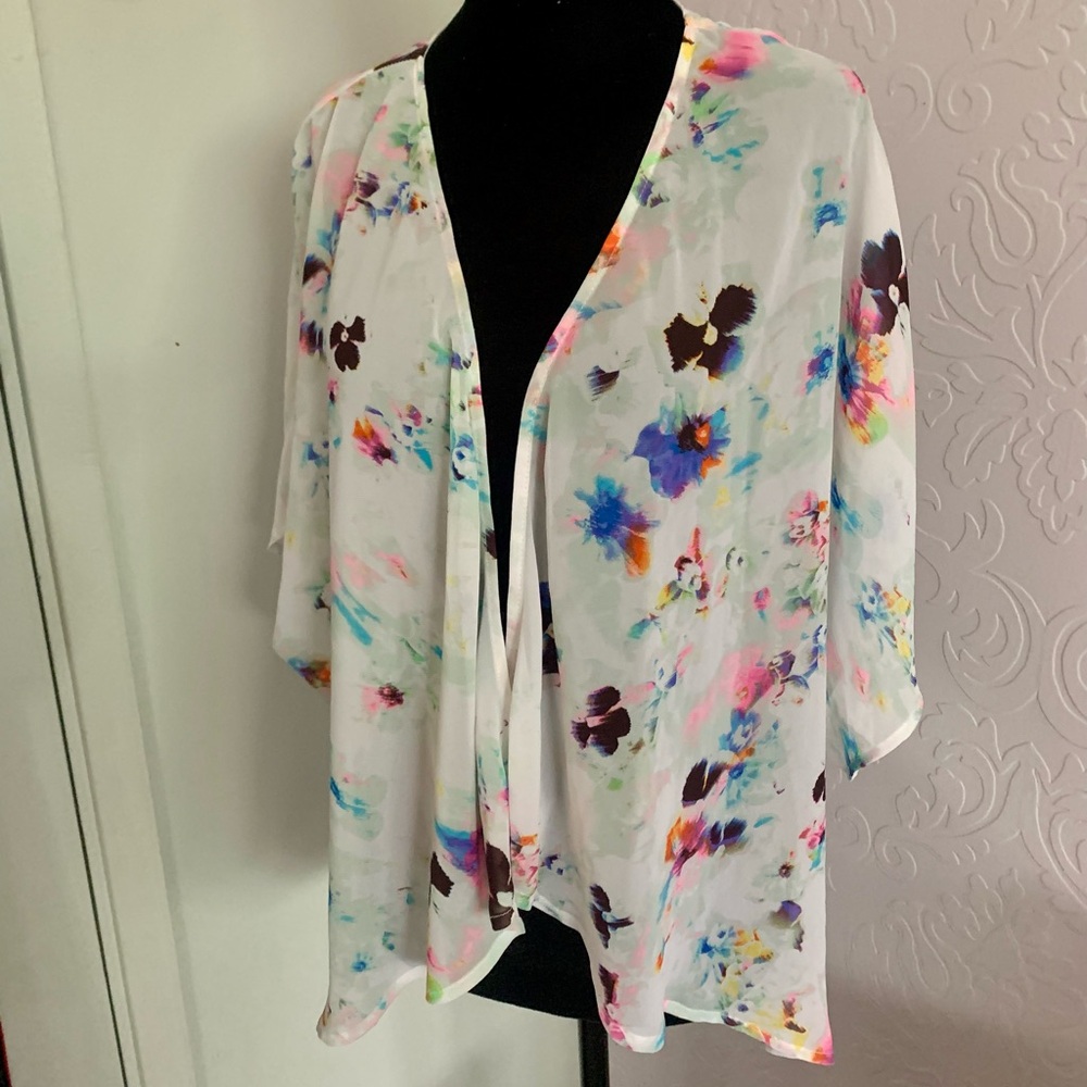 Floral sheer shawl